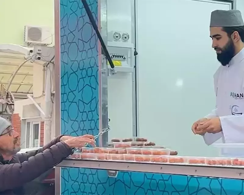 İKİZLER CAMİİ ÖNÜ TOPLU DAĞITIM